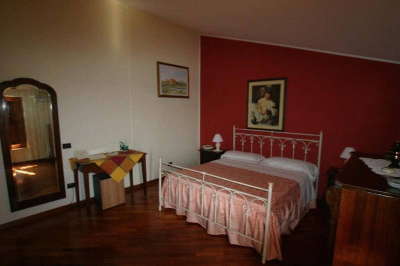 Tavernola - Locanda Di Campagna Battipaglia Eksteriør bilde